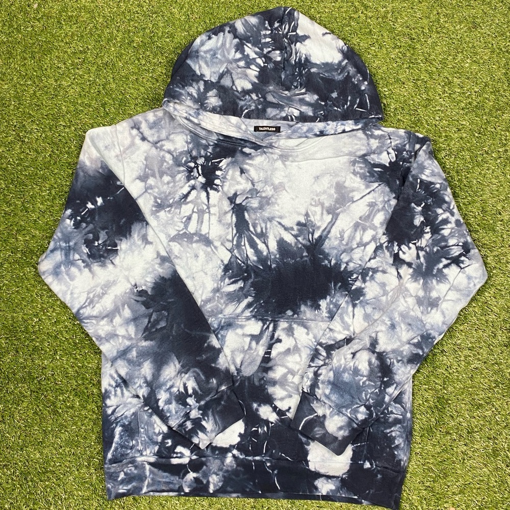 Worn talentless tie dye hoodie sweatshirt men’s size medium